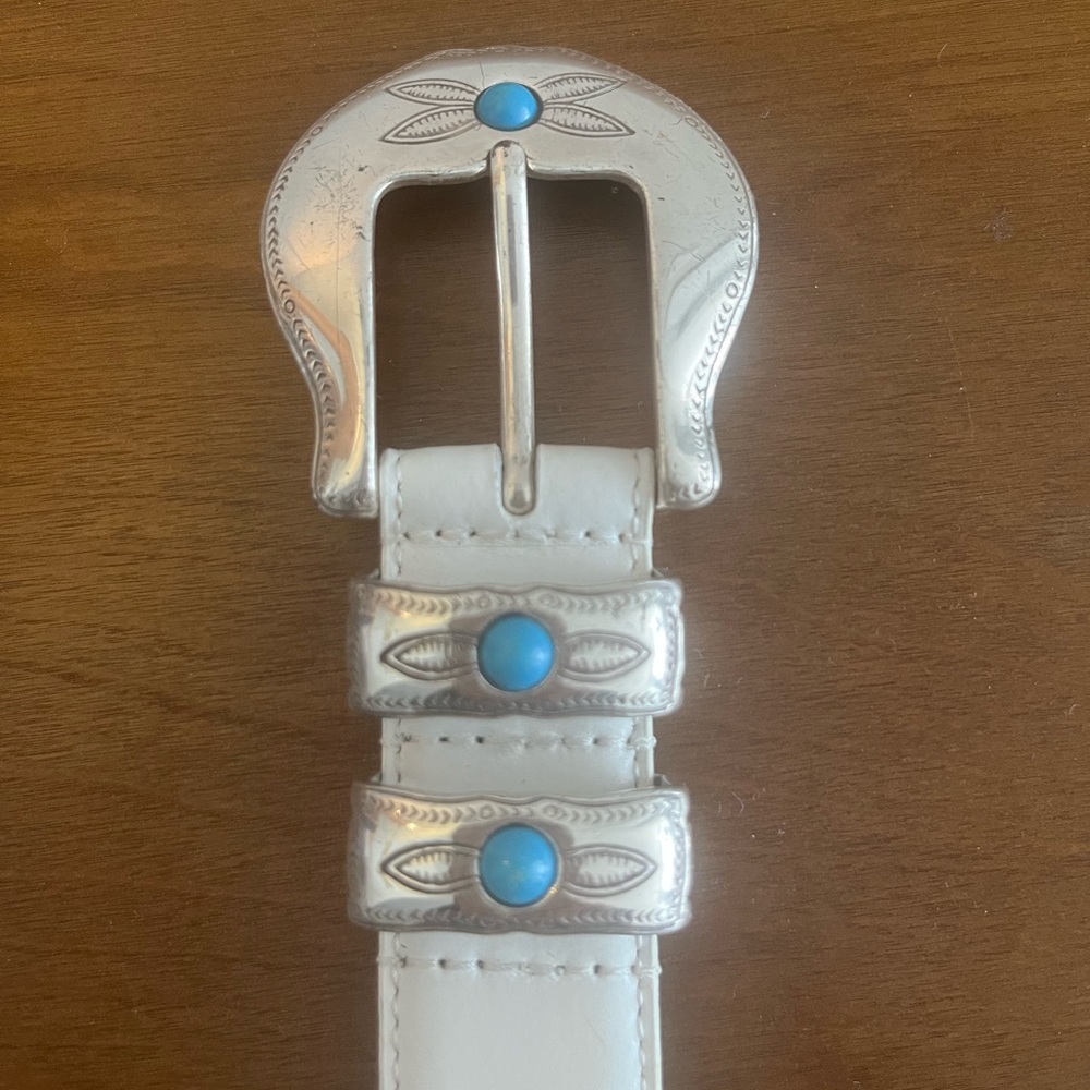 Steve Madden Silver and White Belt with Blue Accents